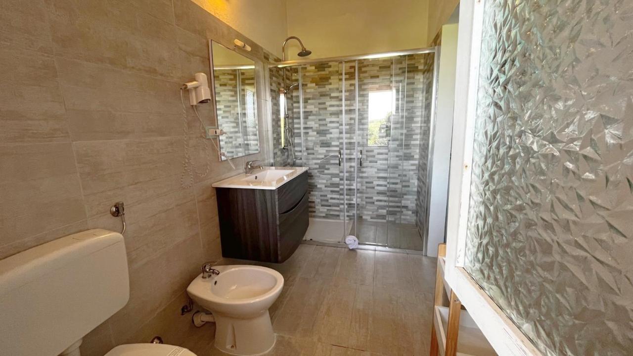 Hotel Frassetto Santa Teresa Gallura Eksteriør bilde