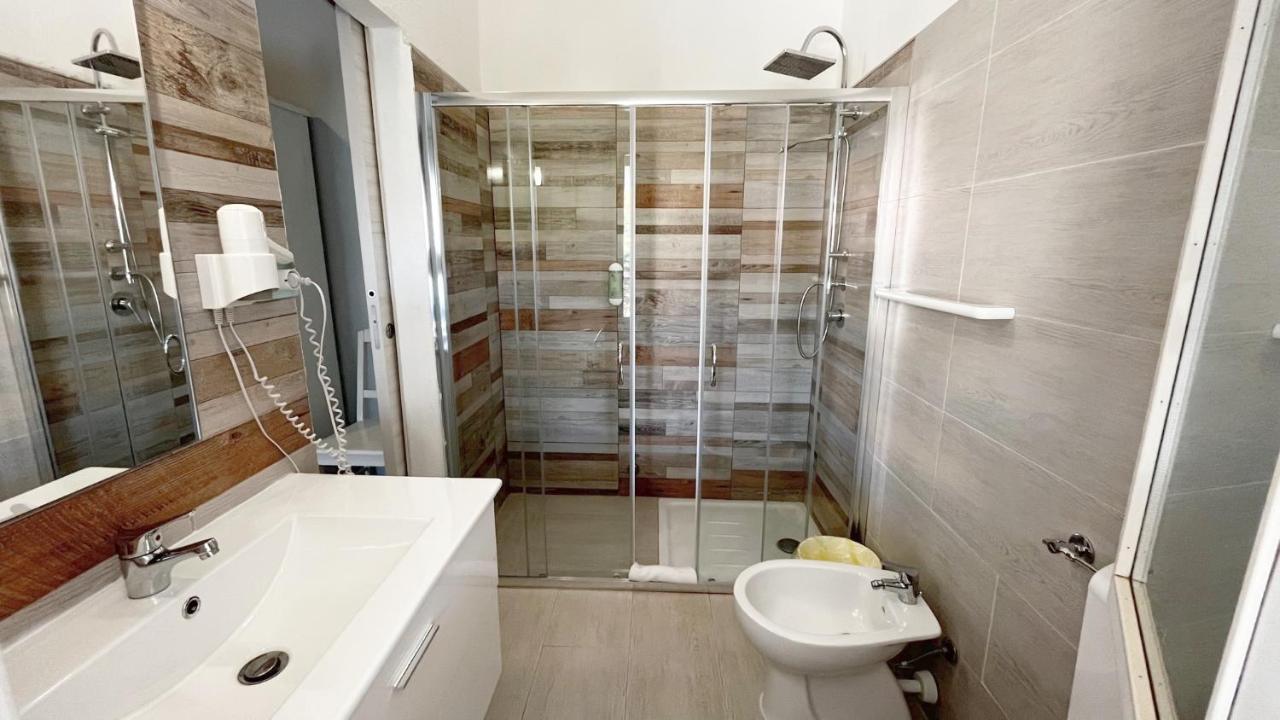 Hotel Frassetto Santa Teresa Gallura Eksteriør bilde