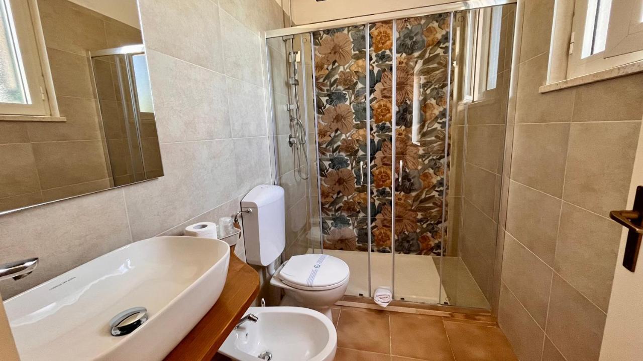 Hotel Frassetto Santa Teresa Gallura Eksteriør bilde