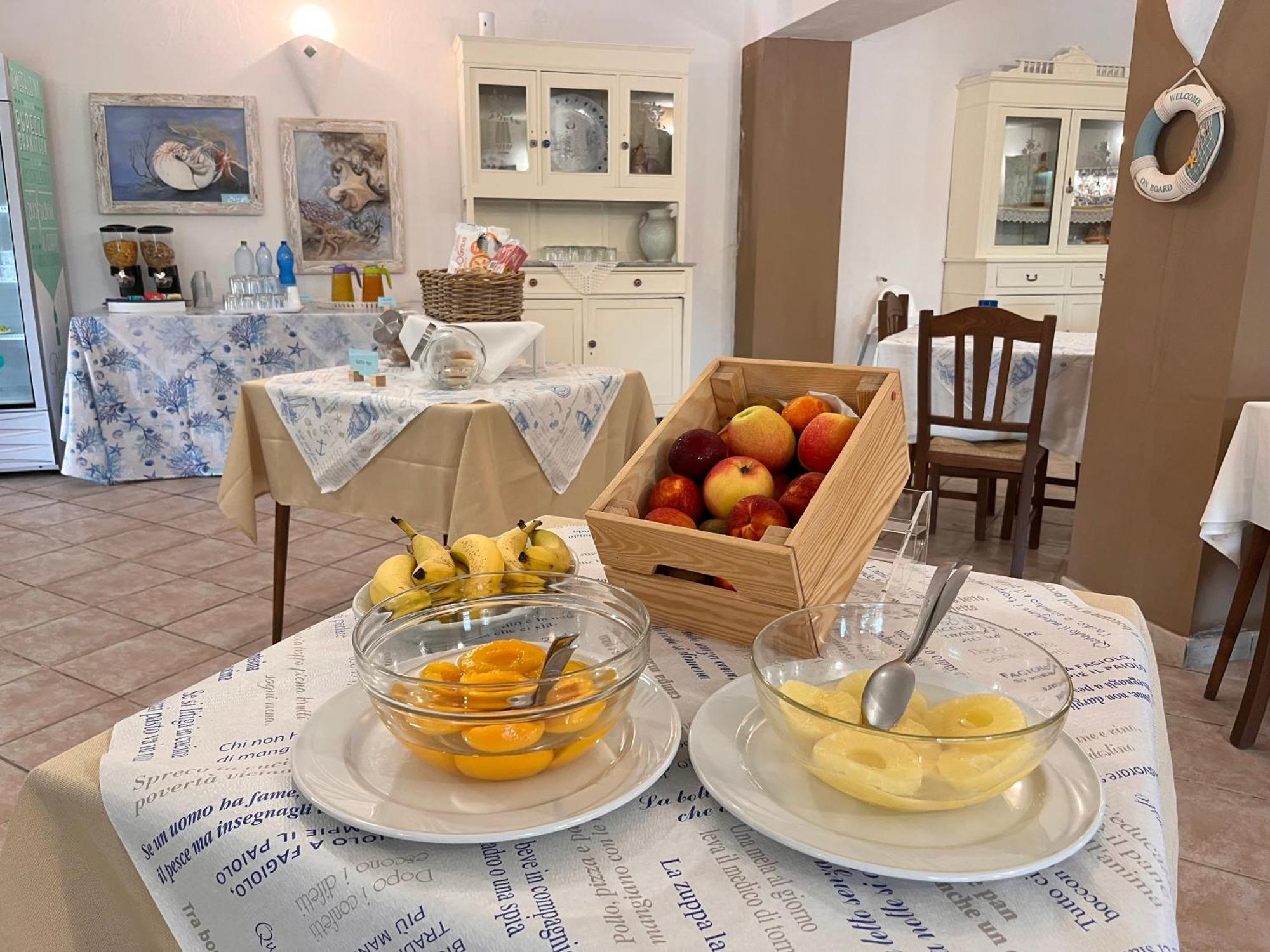 Hotel Frassetto Santa Teresa Gallura Eksteriør bilde