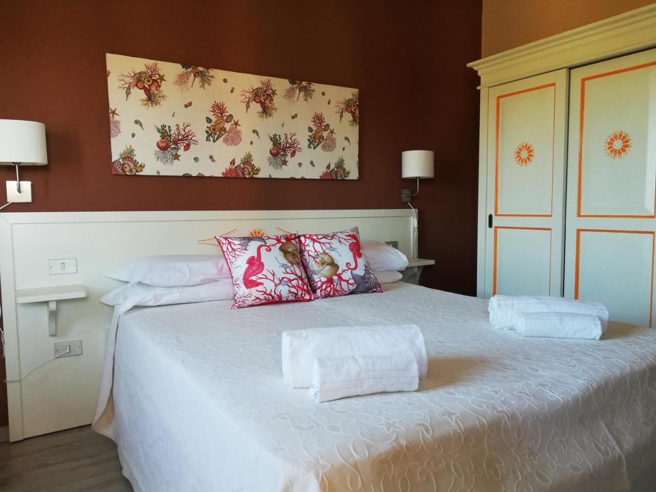 Hotel Frassetto Santa Teresa Gallura Eksteriør bilde